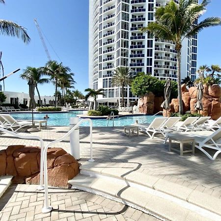 Trump International Resort By Zen Vacation Rentals Miami Beach Exteriör bild