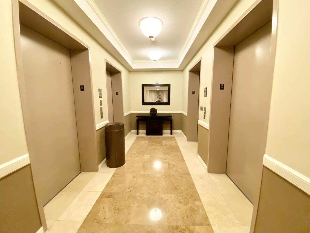 Trump International Resort By Zen Vacation Rentals Miami Beach Exteriör bild