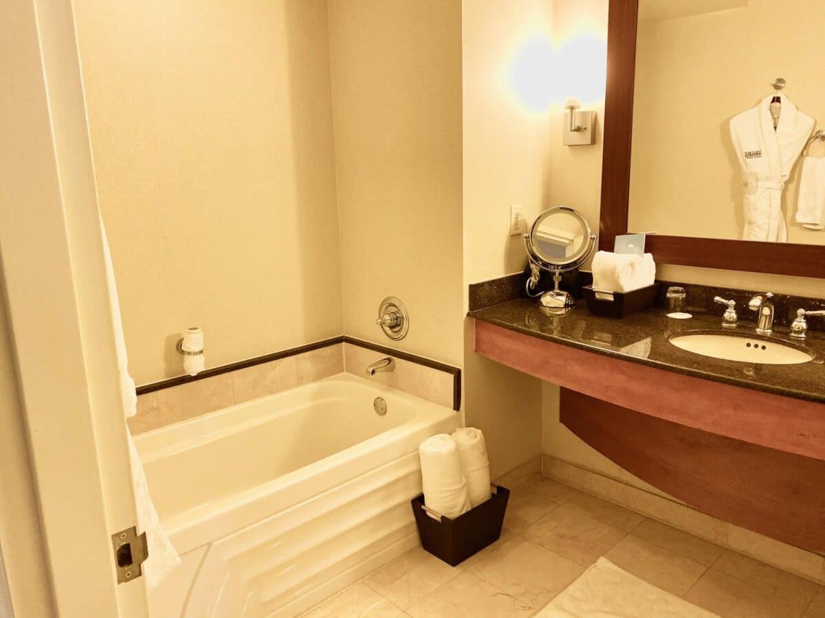 Trump International Resort By Zen Vacation Rentals Miami Beach Exteriör bild